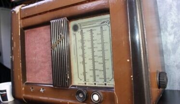 радиоприемник урал, ретро радиоприемник, продать радиоприемник по выгодной цене